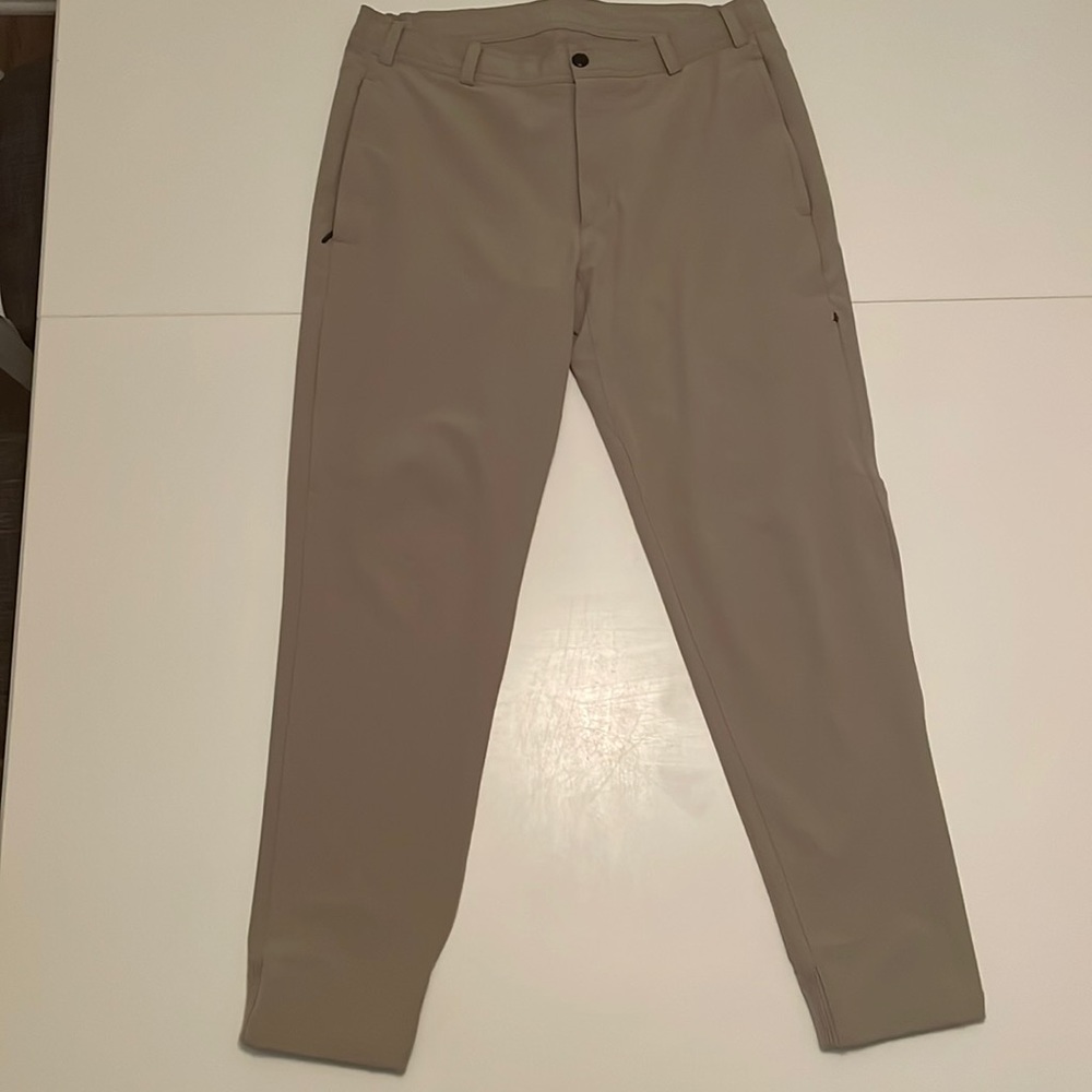 Mack Weldon Radius Pants. TRADE FOR JANJI TRANSIT TECH SIZE SMALL.